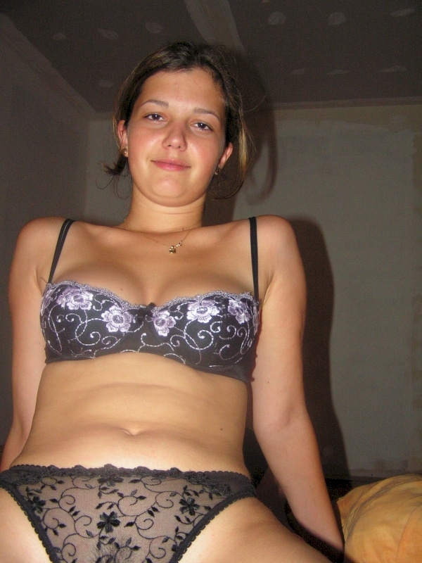 Vous êtes à la recherche plan cul ? ICI vous l'aurez en 48h ! belle coquine soumise pour mec qui aime soumettre assez souvent dispo